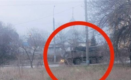 Бердянці фіксують в місті військову техніку окупантів, яка обстрілює українські міста