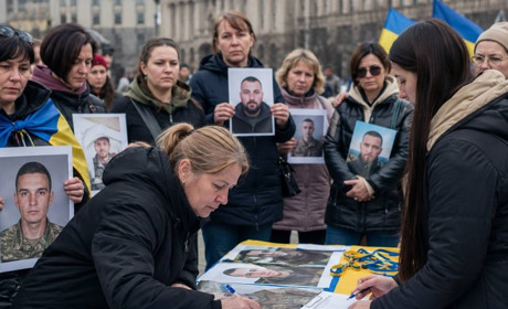«Хоча б 30–40 людей у кожен обмін»: родини зниклих безвісти просять про допомогу. Підпиши петицію