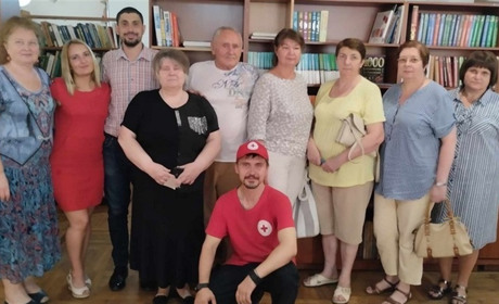 У херсонській бібліотеці відкрився клуб вивчення української мови: як проходить навчання
