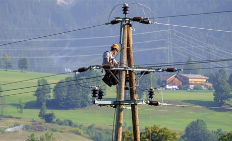 30 вересня мешканці трьох вулиць Сватового залишаться без світла: графік відключень