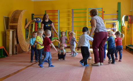 Цифра дня: скільки дітей ходять до сватівських дитячих садків