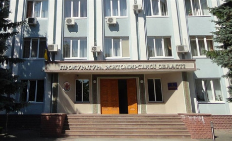 Депутатка на Житомирщині хотіла залишитися на керівній посаді після звільнення — її оштрафував суд