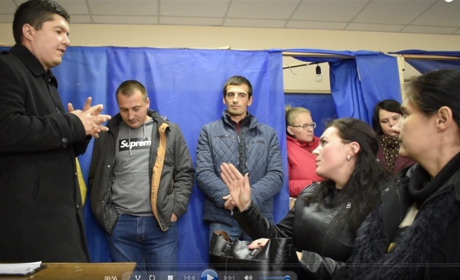Об’єднуватися чи ні: в Леляках знову дискусія влади і громади