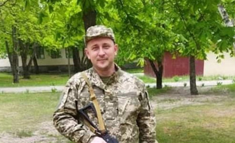 Врятував побратимів ціною свого життя: Сосниця простилася із Захисником Сергієм Хімічем