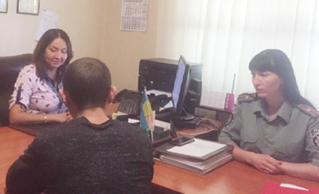 Центр пробації співпрацює з міграційною службою щодо видачі ID-карток