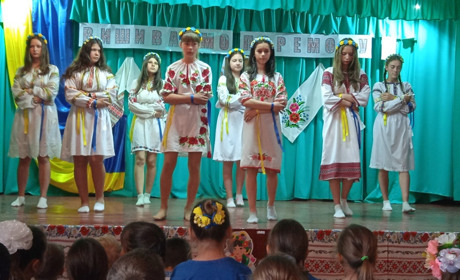 До Дня героїв в Йосипівці Захарівської громади провели благодійний концерт на підтримку ЗСУ