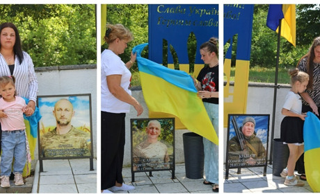 У селі Межирів Жмеринської громади освятили меморіал пам’яті Героїв України