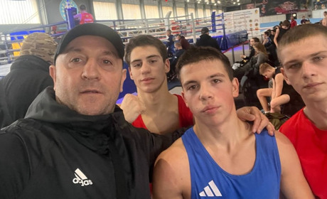 Виступ, за який не соромно. Первомайські боксери повернулись з Чемпіонату України