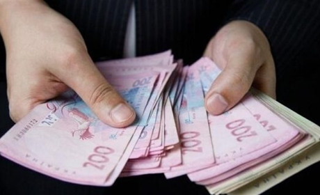 Шахрай з Нетішина ошукав 11 людей на понад 2 млн грн: серед жертв – мати загиблого захисника