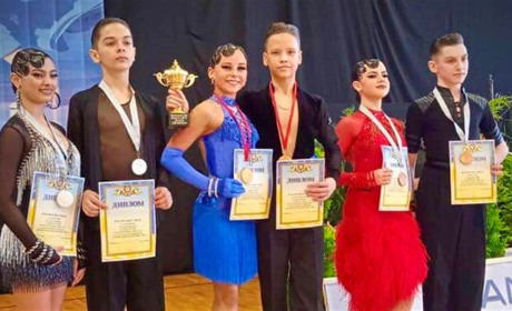 Южноукраїнські танцюристи з клубу «Натхнення» на всеукраїнських змаганнях показали високі результати