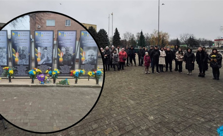 Алея Пам’яті росте — п’ять стел загиблих Захисників встановили на Центральній площі в Берестині