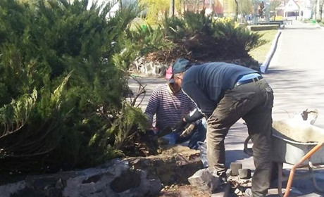 Комунальники Володимирця відзвітувались за півріччя про роботу по благоустрою