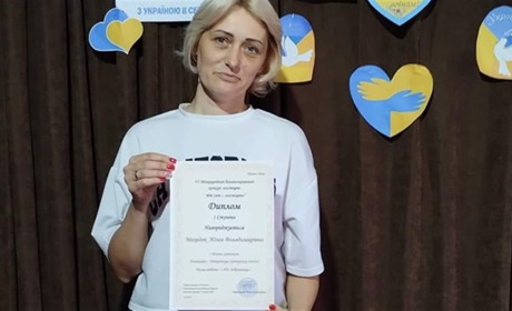 Поетеса з Глухівщини здобула перемогу в конкурсі мистецтв із віршем про добровольців