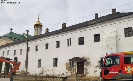 У Кременці горіли келії Собору