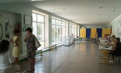 Виборчі каруселі почалися