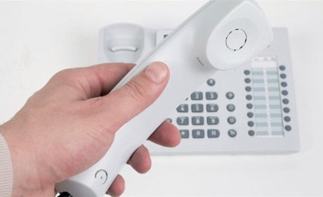 Как позвонить в Управление соцзащиты: новые номера телефонов отделов службы 