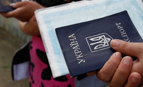 Паспортний ажіотаж на Білопільщині: чому люди не можуть вчасно оформити документи