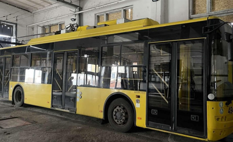 В Херсоні частково відновлюють рух тролейбусів