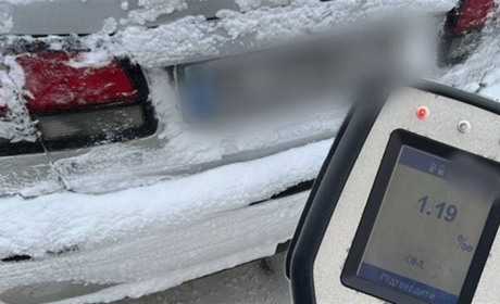 Сарненські патрульні зупинили нетверезого чоловіка без прав