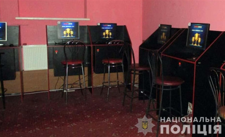 В Сарненському районі викрили нелегальний гральний заклад