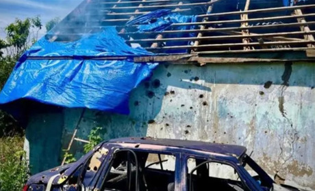 Вночі і вранці окупанти атакували два райони Херсона, є постраждалі