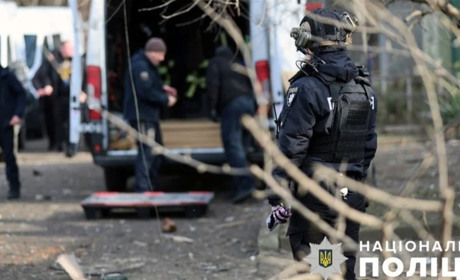 Ранкова атака на Херсон: внаслідок вибуху поранені четверо цивільних