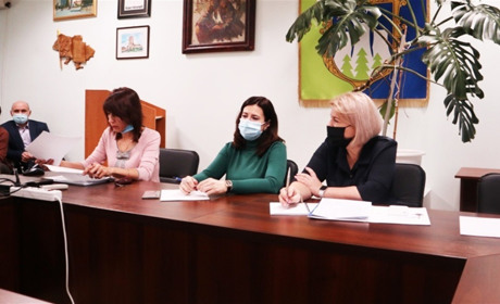У Вараші депутатська комісія розглянула проєкт допомоги онкохворим містянам
