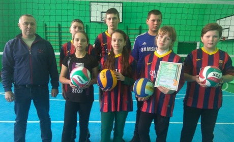 У Брониківській сільській раді відбулися змагання з волейболу серед юнаків 