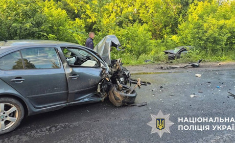 Невдалий обгін: на Кагарличчині Volkswagen зіткнувся зі Skoda
