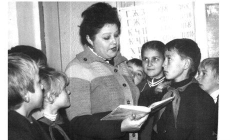 Про жительку Ширяєвого Раїсу Семенівну Мельник, яка з дитинства закохана в українську мову