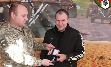  З нагоди вшанування 5-ї річниці оборони Дебальцева відзначено двох захисників з Ніжинщини