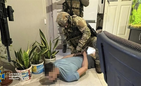 На Сумщині блоковано діяльність угруповання, яке вимагало гроші для наповнення «злодійської каси"