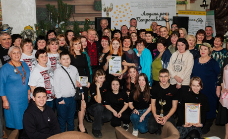 Фіналістка Х-фактору, вітання з Італії, медійні мерчі: церемонія «Людина року Петропавлівщини 2024»