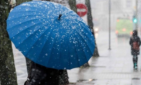 Мокрий сніг, дощ та ожеледиця: яку погоду прогнозують синоптики Сумщини та Україні на початку тижня