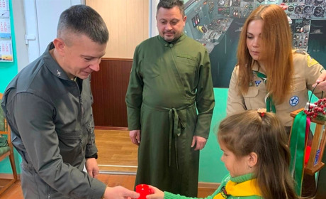 Новини воєнного часу. Старокостянтинівщина. Вогонь Миру, нова уніформа, благодійний проект