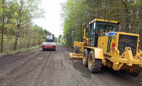 На Рівненщині відремонтують дорогу до Білого озера