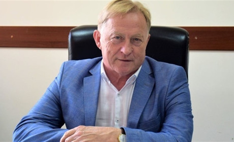Сильним, незламним і чарівним: привітання з 8 березня від міського голови Михайла Бухтіярова