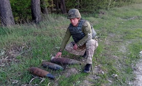 На Бориспільщині вибухотехніки продовжують виявляти ворожі снаряди та міни