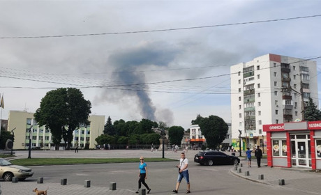 Поблизу Фастова горіло поле. Дим було видно з міста