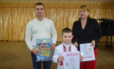 У Біляївці в музичній школі пройшов фестиваль "Грай, сопілко, грай": враження учасників