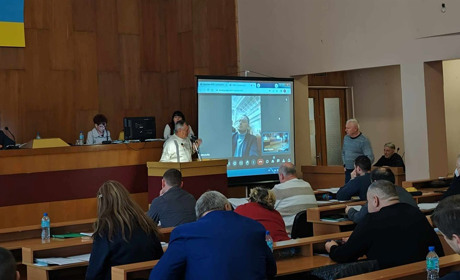 З назвою міста депутати вирішили нічого не вирішувати: сесія міської ради. Відео