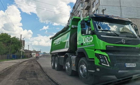 Ірина Борзова допомогла залучити державні гроші на ремонт дороги в Барі