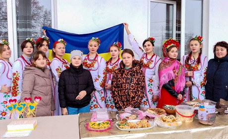 Благодійна акція в Черняхові, що на Кагарличчині: для воїнів-земляків зібрали вагому суму
