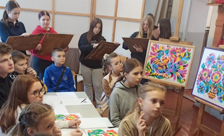 Новини воєнного часу.Подарунки, перемога в конкурсі, майстер-клас, поважний ювілей