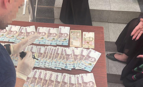 Відкатів не буде: у Чорноморську викрили корупційну схему і затримали депутатку-чиновницю