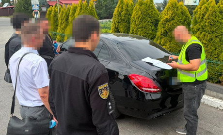Шахраї під виглядом благодійних виплат ошукали громадян на понад 200 тисяч гривень