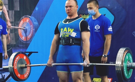 Переяславець Володимир Гетьман став чемпіоном України з пауерліфтингу