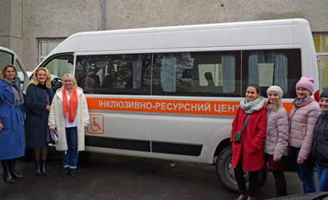 Жмеринка придбала спеціалізований автомобіль для Інклюзивно-ресурсного центру