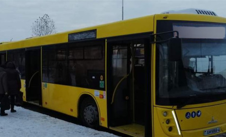 Автобусний маршрут №2 у Звягелі може змінитися: мешканців запрошують пройти опитування