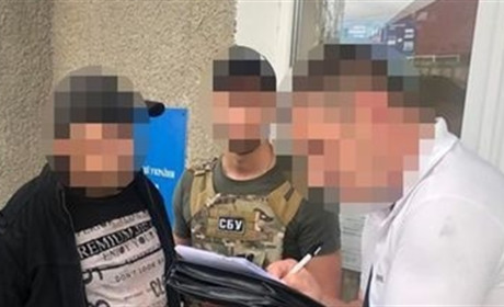 На Буковині СБУ затримала на хабарі «антикорупціонера»